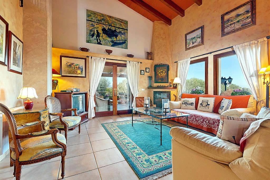 Diver Villa *